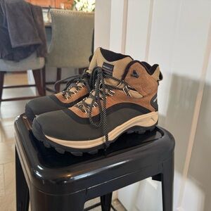 Merrell Women's Thermo Snowdrift 2 Mid Waterproof Boot